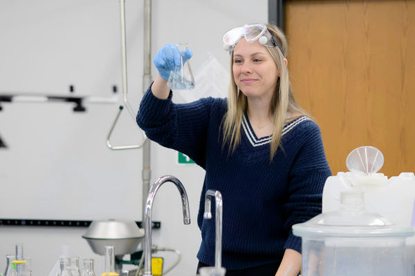 Hannah Feser working in the lab.